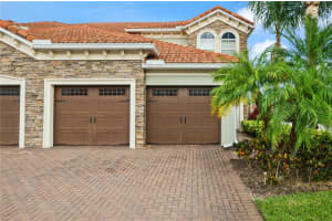 8915 Della Scala Cir, ORLANDO