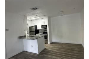 241 AFTON SQUARE, ALTAMONTE SPRINGS, FL 32714 - MLS#MFRO6346733