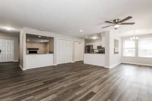 7014 WILLOW RUN LOOP, LAKELAND, FL 33813 - MLS#MFRO6346816