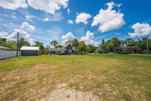 600 ORANGE AVENUE, EUSTIS, FL 32726 - MLS#MFRO6347017