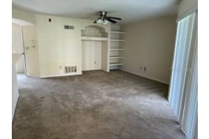 7320 WESTPOINTE BOULEVARD, ORLANDO, FL 32835 - MLS#MFRO6347027