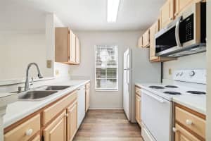 1969 SUMMER CLUB DRIVE, OVIEDO, FL 32765 - MLS#MFRO6347061