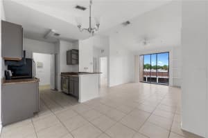 6171 METROWEST BOULEVARD, ORLANDO, FL 32835 - MLS#MFRO6347079