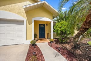 1615 POE AVENUE, ORLANDO, FL 32806 - MLS#MFRO6347145