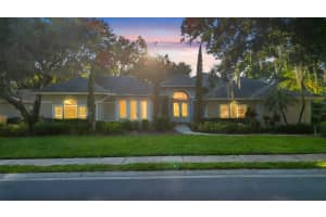 540 CRESCENT HILLS DRIVE, LAKELAND, FL 33813 - MLS#MFRO6347206