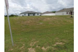 602 DESMOINES COURT, KISSIMMEE, FL 34759 Sold 10/23/25