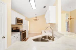 126 WEATHERSFIELD AVENUE, ALTAMONTE SPRINGS, FL 32714 - MLS#MFRO6347344