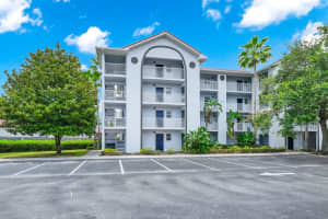 2954 SADINA STREET, KISSIMMEE, FL 34746 - MLS#MFRO6347345