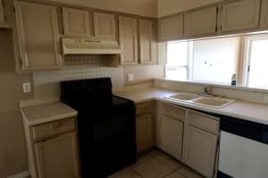 1451 Mohrlake Dr Brandon, FL 33511 - Off Market