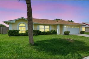 12052 VANILLA COURT, ORLANDO, FL 32837 - MLS#MFRO6347381