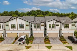 10317 EBB TIDE LN, ORLANDO, FL 32821 - MLS#MFRO6347403