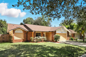10142 CHESHUNT DRIVE, ORLANDO, FL 32817 - MLS#MFRO6347524