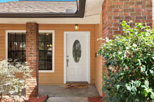 10142 CHESHUNT DRIVE, ORLANDO, FL 32817 - MLS#MFRO6347524