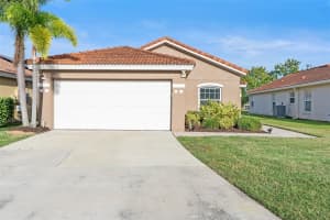 12314 SOPHIAMARIE LOOP, ORLANDO, FL 32828 - MLS#MFRO6347553