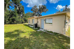 915 LEE STREET, LEESBURG, FL 34748 - MLS#MFRO6347594