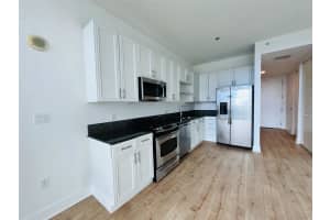 150 E ROBINSON #409, ORLANDO, FL 32801 - MLS#MFRO6347597