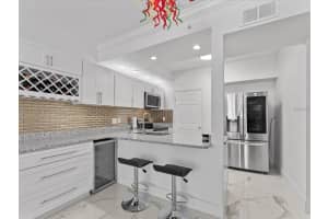 322 CENTRAL BOULEVARD, ORLANDO, FL 32801 - MLS#MFRO6347613