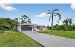 1112 CORNELIUS BOULEVARD, PORT CHARLOTTE, FL 33953 - MLS#MFRO6347628