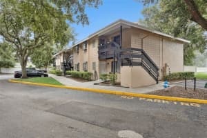 560 TRELLIS COURT, ORLANDO, FL 32809 - MLS#MFRO6347670
