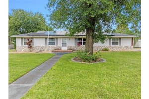527 LAND O LAKES COURT, DELAND, FL 32724 - MLS#MFRO6347703