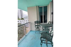322 E CENTRAL BLVD #915, ORLANDO, FL 32801 - MLS#MFRO6347755