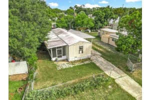 1228 SPARTON AVENUE, PORT ORANGE, FL 32127 - MLS#MFRO6347767