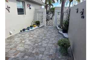 457 BOCA CIEGA POINT BOULEVARD, ST PETERSBURG, FL 33708 - MLS#MFRO6347842