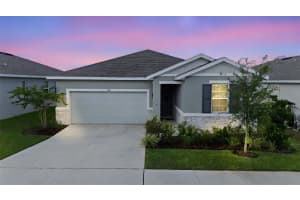 858 Ballantyne Dr Lake Wales, FL 33898 - Off Market