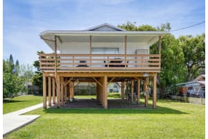 3022 FRIERSON AVENUE, TAMPA, FL 33614 - MLS#MFRO6347949
