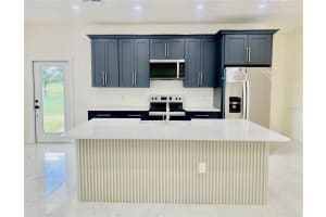 274 HOFFER AVENUE, PALM BAY, FL 32907 - MLS#MFRO6347982