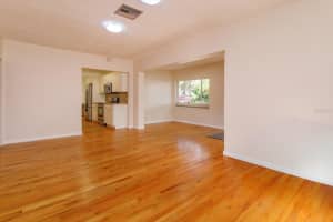 720 LANGSTON COURT, ORLANDO, FL 32804 - MLS#MFRO6348001