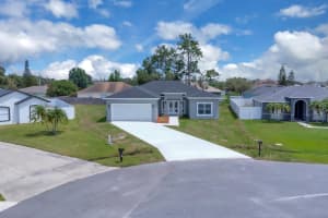 621 DUNLIN LANE, KISSIMMEE, FL 34759 - MLS#MFRO6348006