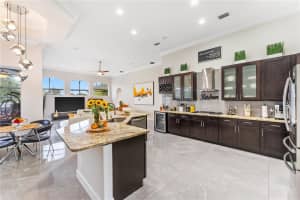 2816 SAND CRANE LANE, KISSIMMEE, FL 34744 - MLS#MFRO6348012