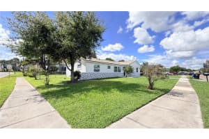 4106 KINGSBRIDGE DRIVE, ORLANDO, FL 32839 - MLS#MFRO6348029