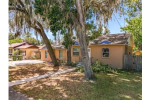 109 OAKLAND STREET, LEESBURG, FL 34748 - MLS#MFRO6348065
