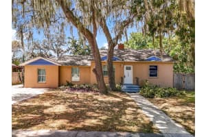109 OAKLAND STREET, LEESBURG, FL 34748 - MLS#MFRO6348065