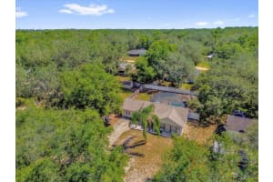 40140 PALM STREET, LADY LAKE, FL 32159 - MLS#MFRO6348189