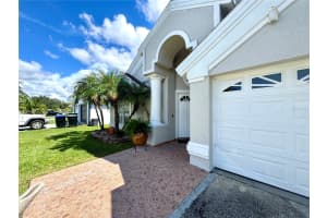 2477 ISLAND CLUB WAY, ORLANDO, FL 32822 - MLS#MFRO6348229