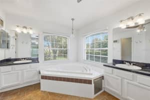 132 COUNTRY LAKES CIRCLE, GROVELAND, FL 34736 - MLS#MFRO6348245