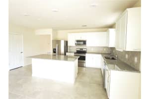 514 CITRUS ISLE BLVD, DAVENPORT, FL 33837 - MLS#MFRO6348390