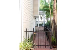 3315 DE LEON STREET, TAMPA, FL 33609 - MLS#MFRO6348399