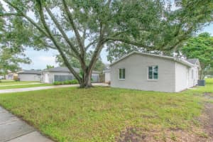 2503 MILL RUN BOULEVARD, KISSIMMEE, FL 34744 - MLS#MFRO6348613
