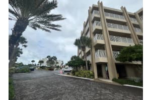 4501 ATLANTIC AVENUE, NEW SMYRNA BEACH, FL 32169 - MLS#MFRO6348617