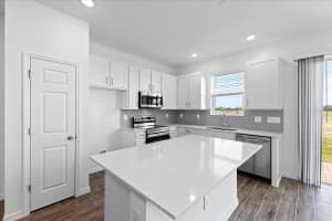 96 ANTIETAM AVENUE, ORANGE CITY, FL 32763 - MLS#MFRO6348625