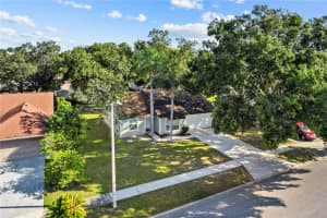 2363 BRIDGEWOOD TRAIL, ORLANDO, FL 32818 - MLS#MFRO6348634
