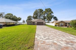 2635 LAKE EUSTIS DRIVE, TAVARES, FL 32778 - MLS#MFRO6348670