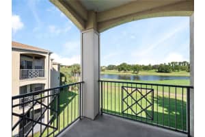 7330 WESTPOINTE BOULEVARD, ORLANDO, FL 32835 - MLS#MFRO6348697
