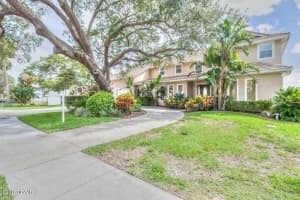 1647 RIVERSIDE DRIVE, DAYTONA BEACH, FL 32117 - MLS#MFRO6348708