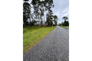 1478 6TH AVENUE, DELAND, FL 32724 Sold 10/17/25