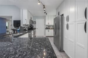 1016 MCCULLY COURT, OVIEDO, FL 32765 - MLS#MFRO6348865